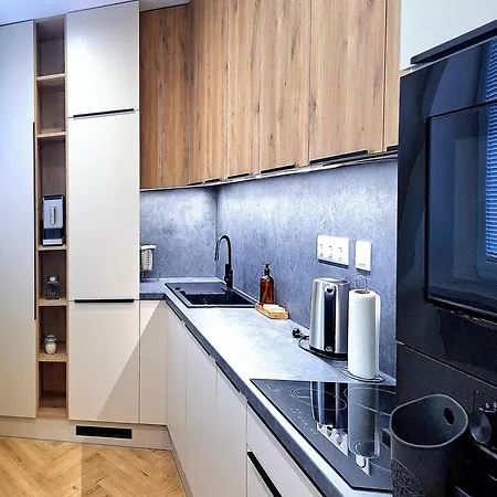 S Peknym Vyhladom Apartman *